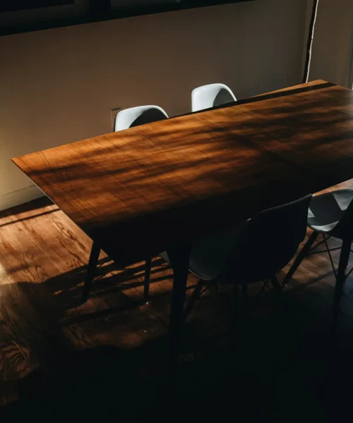 lee-campbell-YuIMhzOKofY-unsplash
